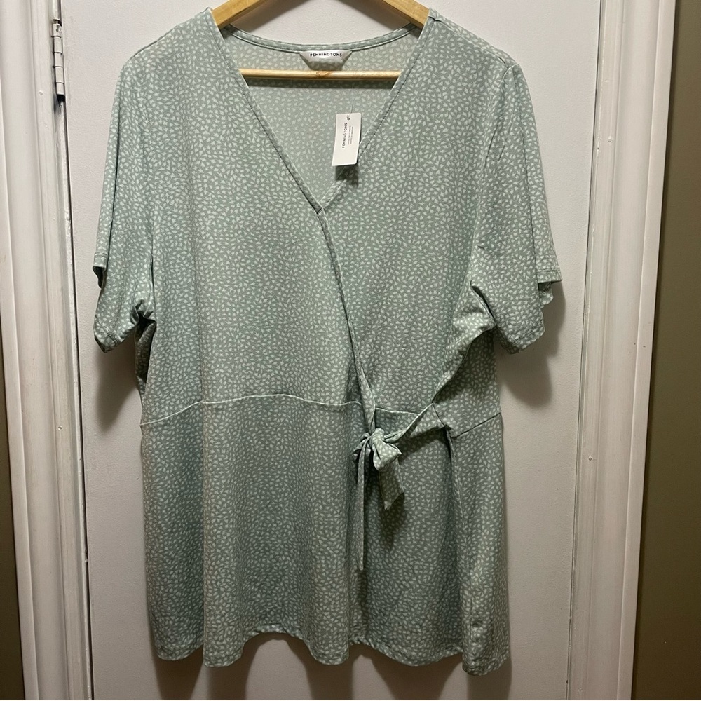 NWT sz 2X PENNINGTONS fauz wrap side tie flowy vneck tee